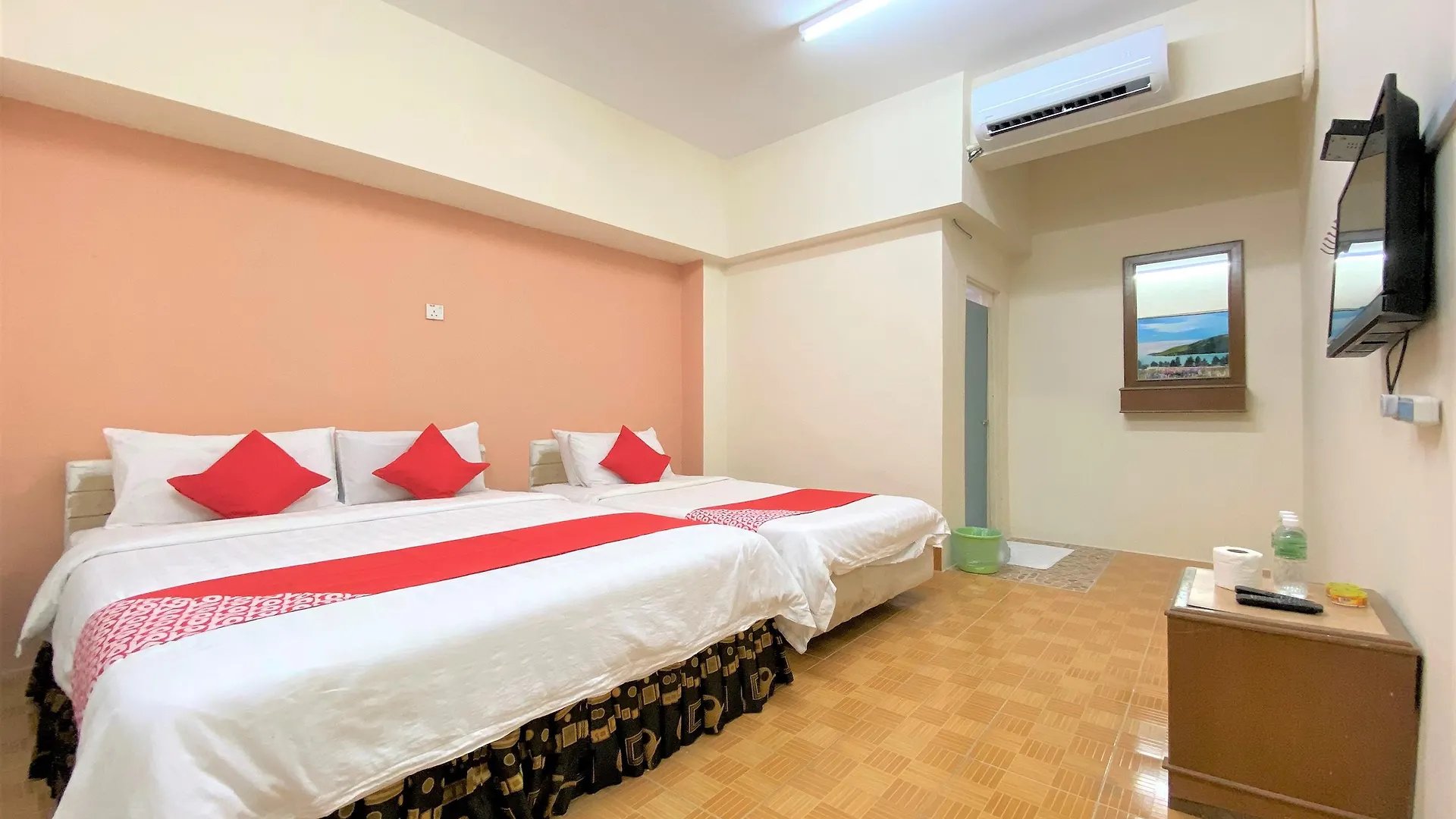 Oyo 89540 B Hotel Penang Bayan Lepas 2*,  Malaysia